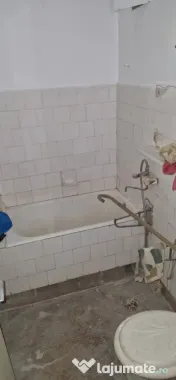 Garsoniera Bals, 30 mp, zona Turnuri - (BALS) 