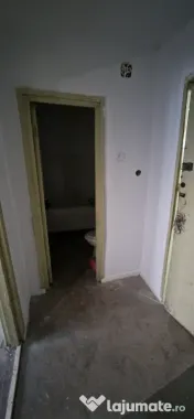 Garsoniera Bals, 30 mp, zona Turnuri - (BALS) 