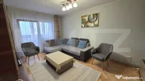 Apartament 3 camere, decomandat, balcon, parcare, zona Calva