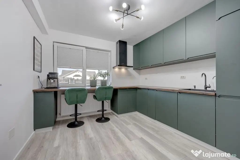 CASA SMART+PISCINA+GARAJ+Zona BARBEQUE! str. Fortului Dom...