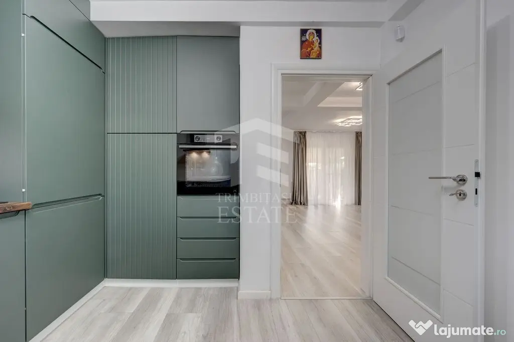 CASA SMART+PISCINA+GARAJ+Zona BARBEQUE! str. Fortului Dom...