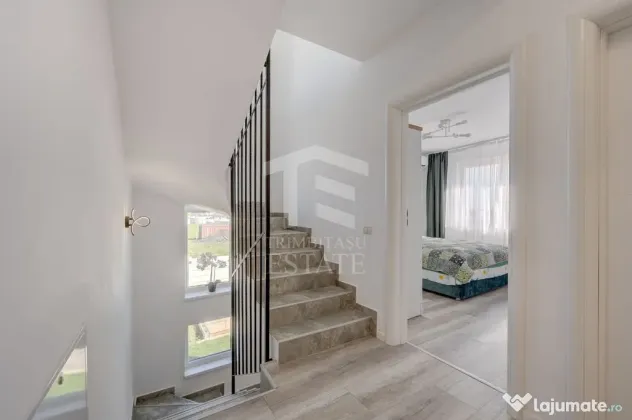 CASA SMART+PISCINA+GARAJ+Zona BARBEQUE! str. Fortului Dom...