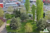 Apartament fabulos din 1984 cu 4 camere, 2 bai si 2 balcoane 