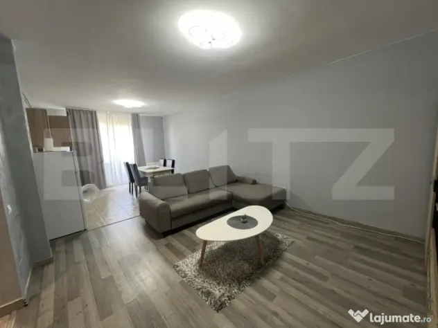 Apartament 2 camere, 56 mp, parcare, zona Cetății