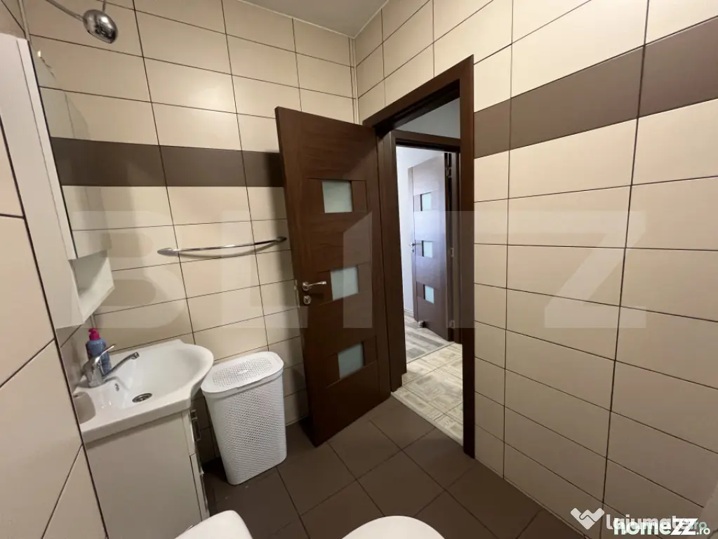 Apartament 2 camere, 56 mp, parcare, zona Cetății