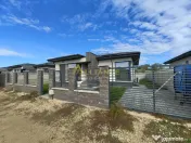 Casa individuala - 3 camere--PANOURI SOLARE 