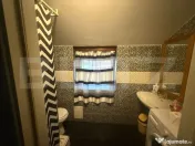 Se vinde complex comercial cu terasă + spații de cazare la 