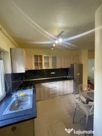 Apartament 3 camere, 70 mp, zona Republicii