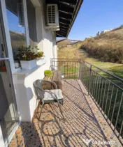 Apartament modern cu 3 camere, 59mp, balcon, parcare, Teilor 