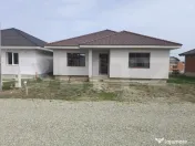 De vanzare casa Santandrei pe un singur nivel intr-o zona li 