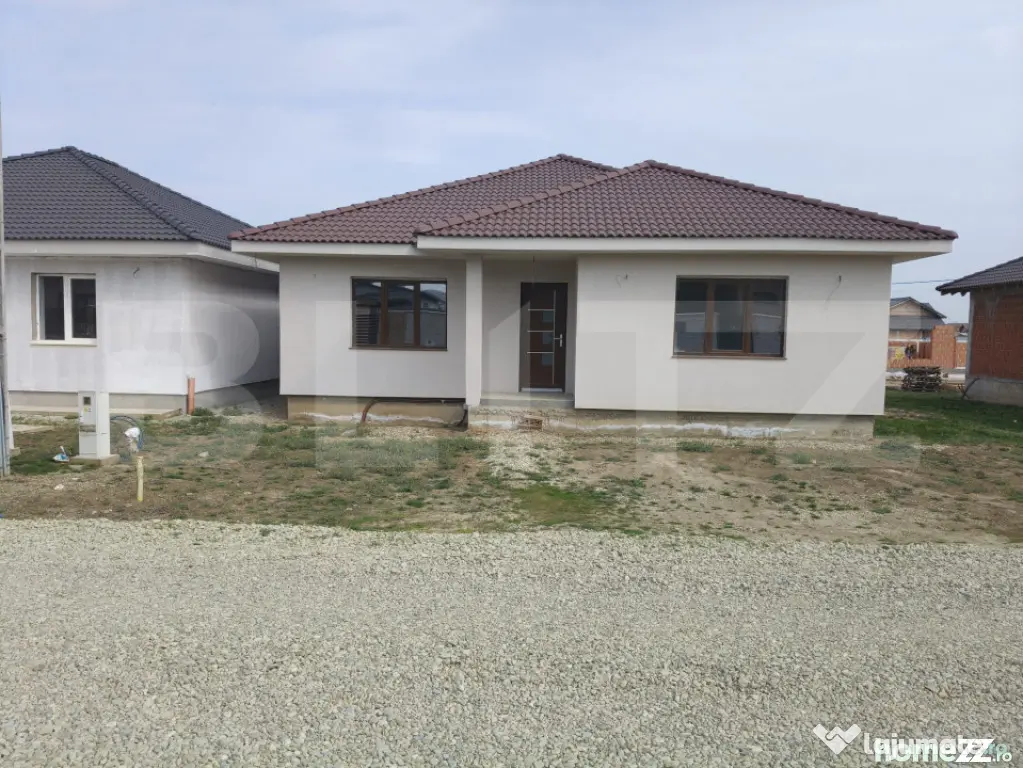 De vanzare casa Santandrei pe un singur nivel intr-o zona li