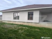 De vanzare casa Santandrei pe un singur nivel intr-o zona li 