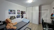 Apartament cu 3 camere, parcare, gradina, zona Porii 