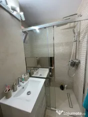 Apartament lux , mobilat ,3 camere, 70 mp utili, zona scoala 