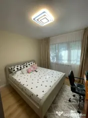 Apartament lux , mobilat ,3 camere, 70 mp utili, zona scoala 