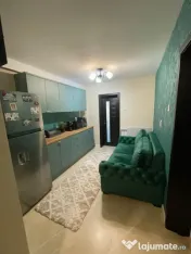 Apartament lux , mobilat ,3 camere, 70 mp utili, zona scoala 