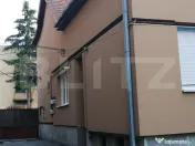 Casa de vanzare, 241.20 mp, zona Centrală 