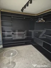 Apartament 4 camere, 135 mp, 2 bai, terasa, parcare, Complex 