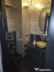 Apartament 4 camere, 135 mp, 2 bai, terasa, parcare, Complex 