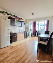 Apartament spatios cu 2 camere, 67mp, etaj intermediar, parc 