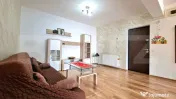 Apartament spatios cu 2 camere, 67mp, etaj intermediar, parc 