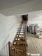 Apartament 3 camere | 2 bai | balcon | mansarda | bloc no... 