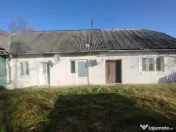 Casa 2 camere 70mp,+teren intravilan 1646 mp,zona Comunei Si 