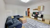 Apartament cu 2 dormitoare, balcon inchis, parter inalt, par 