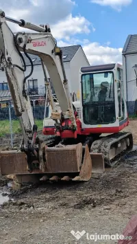 excavator Takeuchi TB750 