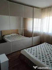 Apartament decomandat, 55 mp, zona Sarari 