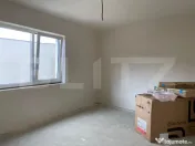 Apartament semifinisat, 3 camere, 2 băi, terasă și parcar 