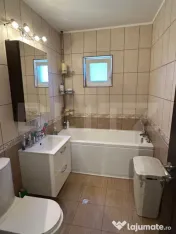 Apartament decomandat, 2 camere, mobilat si utilat, parcare, 