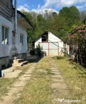 ???? Casă spațioasă 250 mp + teren generos 1650 mp în zo 