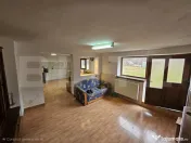 Casă spațioasă cu priveliște spre munte, în Gura Roșie 