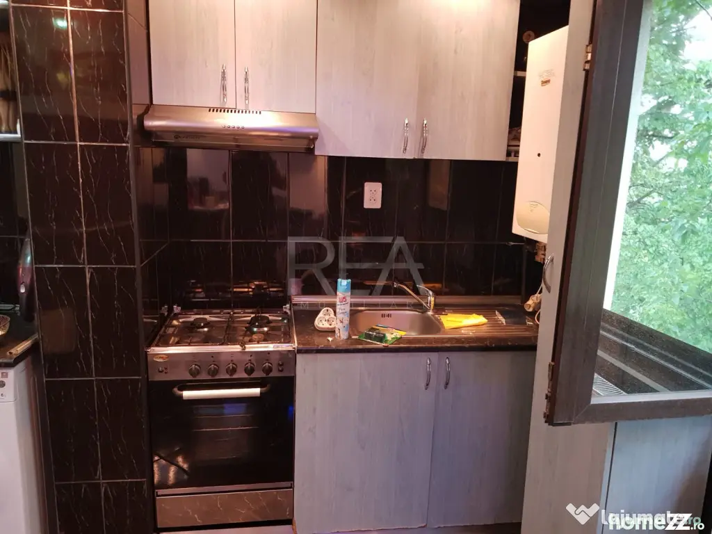 3 camere, centrala, anvelopat-Drumul Taberei