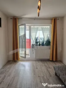 Apartament cu 2 camere de vanzare -Pacii-cu centrala-mobi...