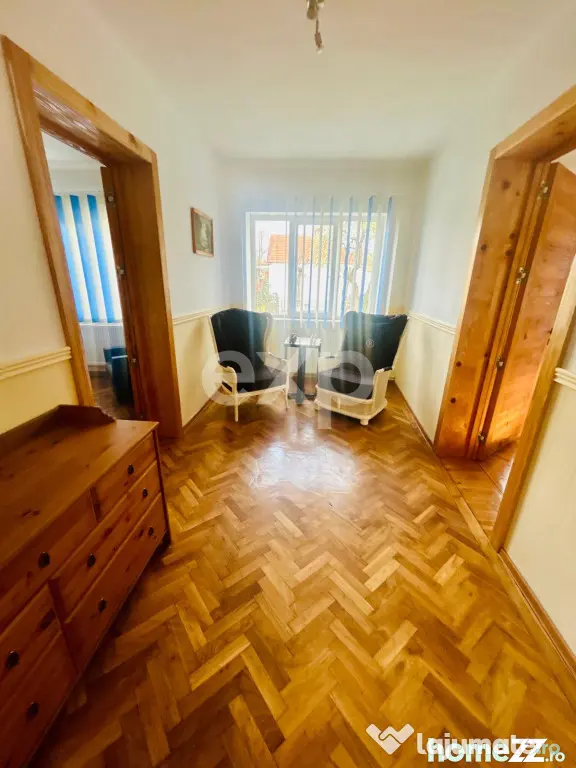 Casa 4 camere -Teren 551 mp- parcare- Cristian, Brasov 229.
