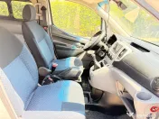 Nissan ev200 