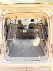 Nissan ev200 