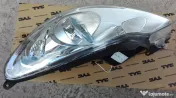 far Opel Corsa D stanga NOU 
