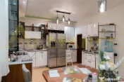 Casa Individuala - 766mp - Piscina si foisor- 7 camere 7 bai 