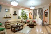 Casa Individuala - 766mp - Piscina si foisor- 7 camere 7 bai 