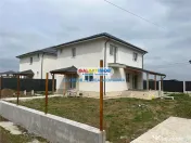Casa de 4 camere p 1 Sabareni central 