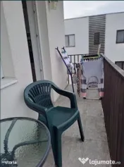 Apartament 2 camere, decomandat - zona Ghimbav 