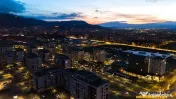 Rafinament urban:terase incantatoare,loc parcare,A Class,Kas 