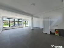 Spatiu comercial, 5 parcari, 100mp utili