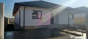 Săbăreni, casă parter 4 camere, CT, terasă, pivniță... 