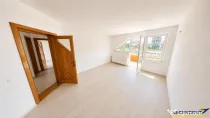 Nivel in casa, recomandat si activitati birou, Tractorul ,