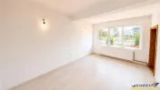 Nivel in casa, recomandat si activitati birou, Tractorul , 