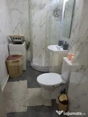 Garsonieră de închiriat 